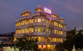Hotel Sarang Palace in Jaipur